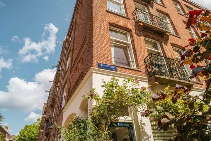 Foto 39 van Tilanusstraat 77-5