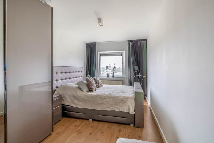 Foto 19 van Buitenbassinweg 356