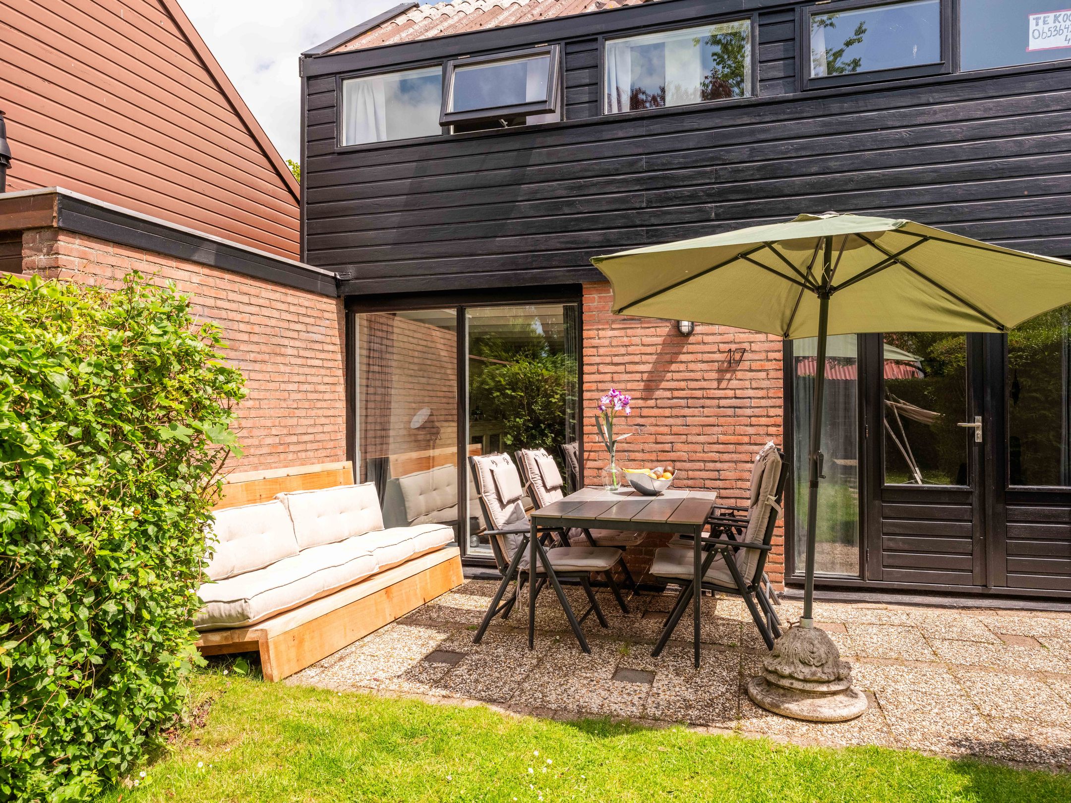 2-bedroom freehold villa in Warmenhuizen — photo 4 of 5