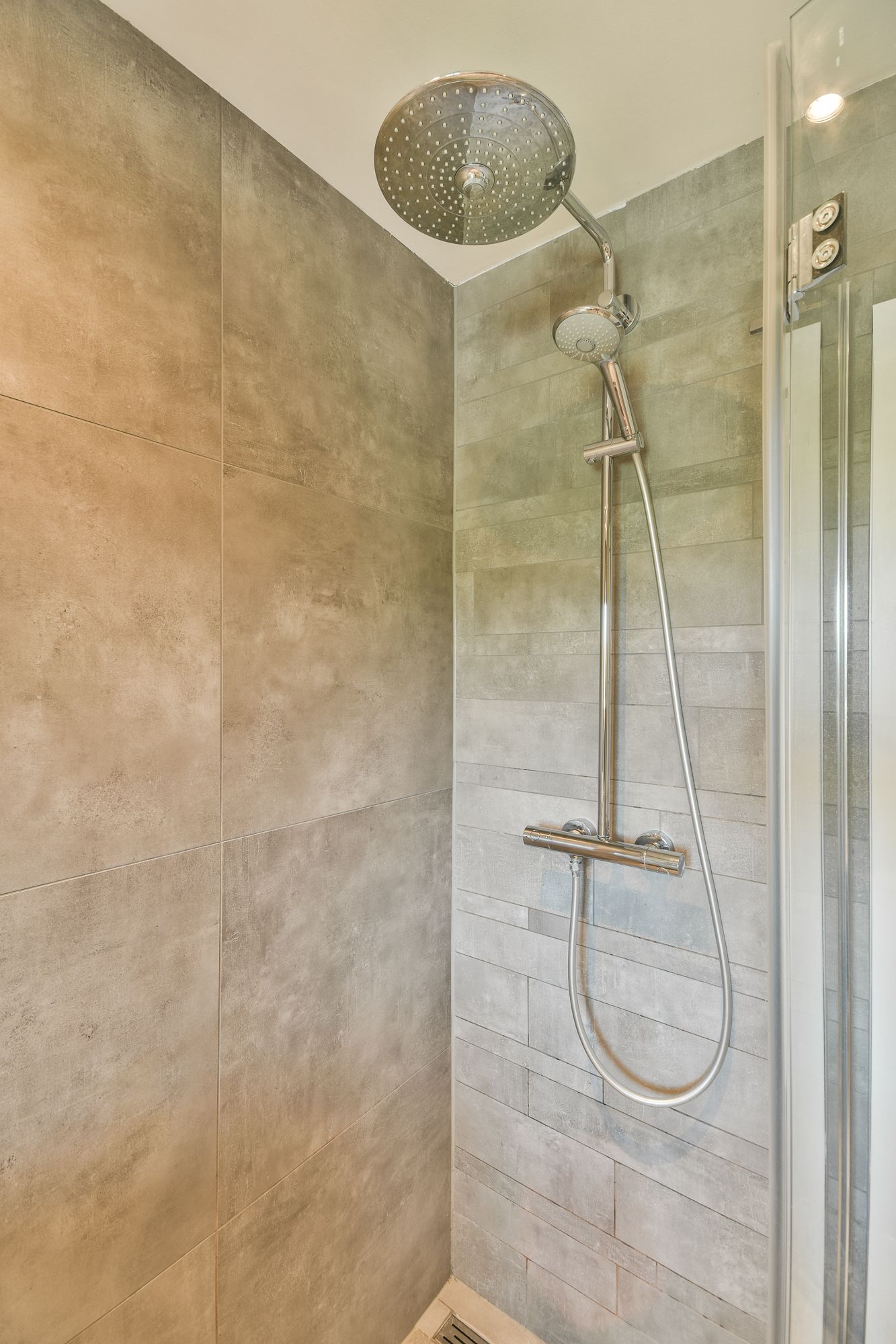 Foto 12 van Wijnmalenstraat 81