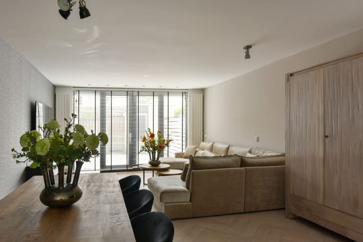 Foto 9 van Breitnerhof 154