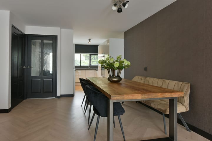 Foto 11 van Breitnerhof 154