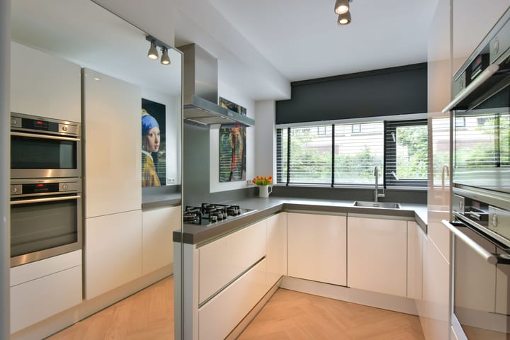 Foto 13 van Breitnerhof 154