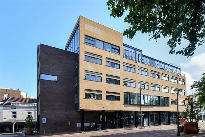 Foto 1 van Gele Rijders Plein 11-9