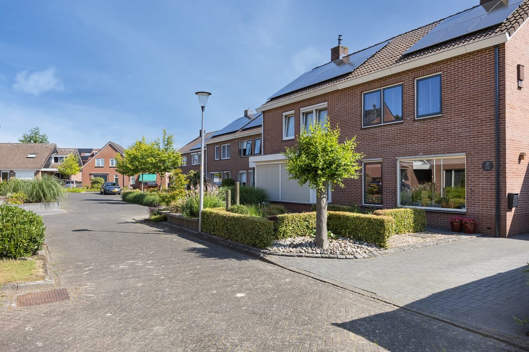 Photo 28 of van Hanxledenstraat 21