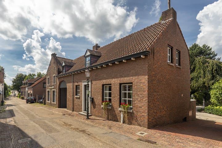 Foto 10 van Beekstraat 4