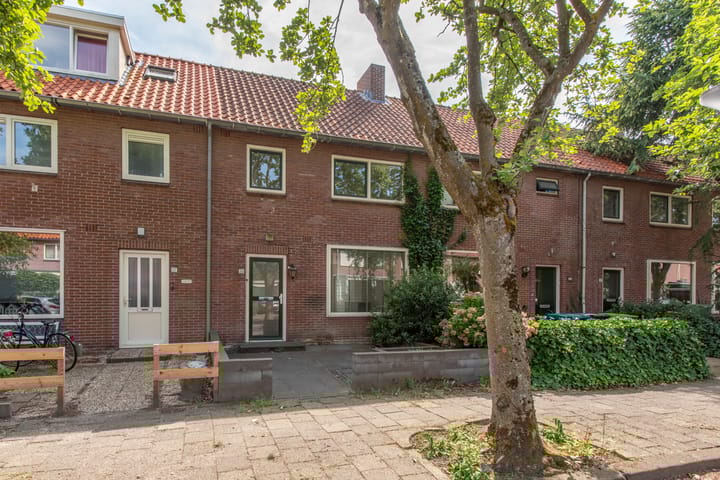 Foto 2 van Aagje Dekenstraat 20