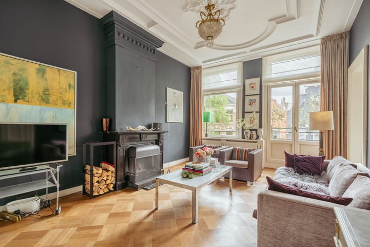 Photo 2 of Willemsparkweg 126-2