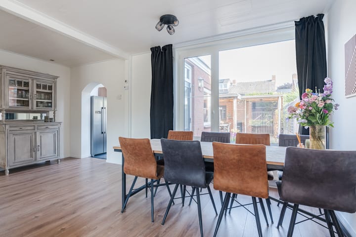 Foto 10 van Sinte Lucijweg 4