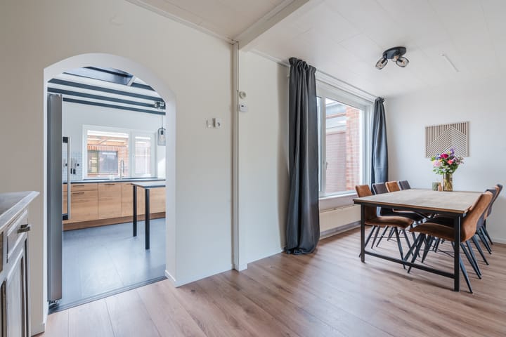 Foto 12 van Sinte Lucijweg 4