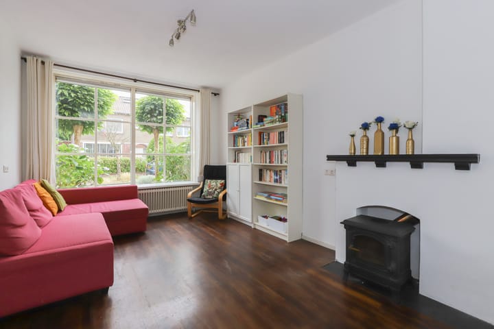 Foto 4 van Professor Regoutstraat 7