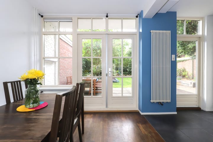 Foto 7 van Professor Regoutstraat 7