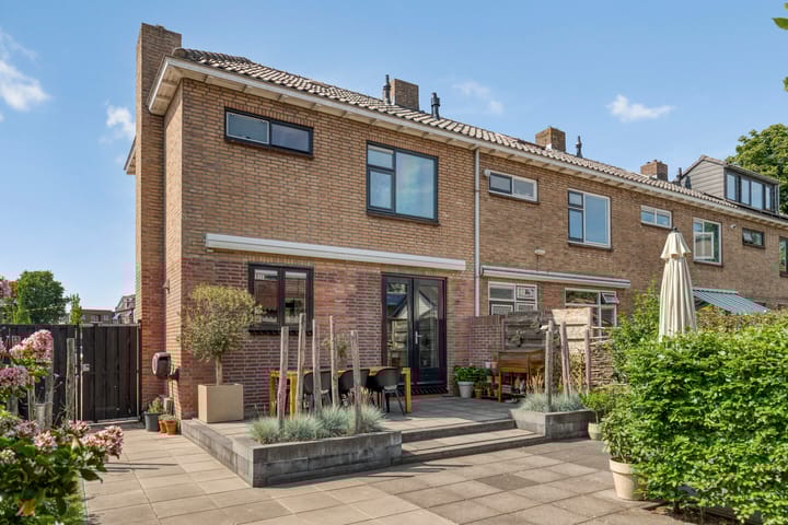 Foto 24 van Looierijstraat 9