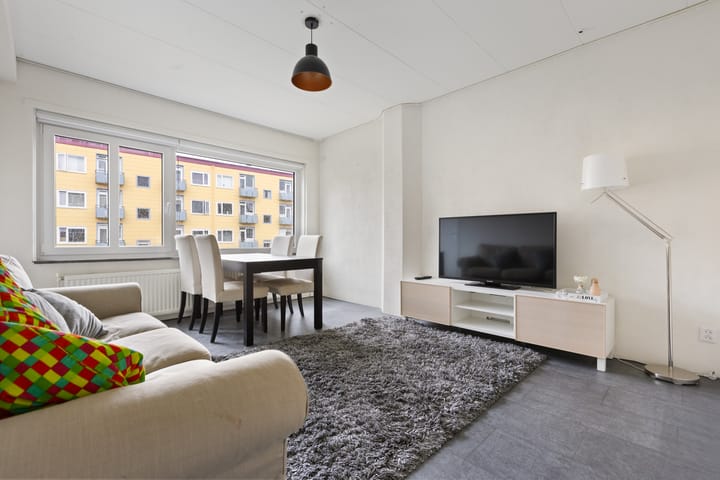 Foto 3 van Wijnbesstraat 73