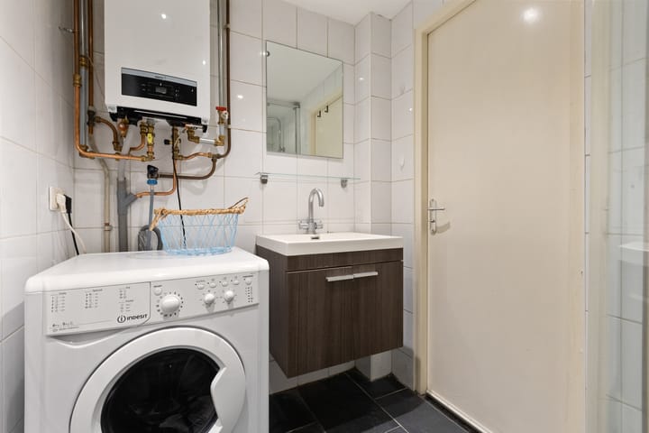 Foto 12 van Wijnbesstraat 73