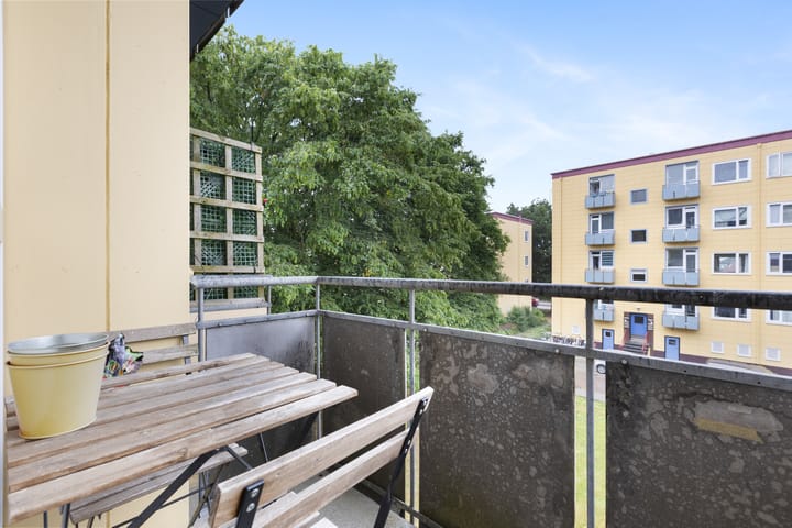 Foto 16 van Wijnbesstraat 73