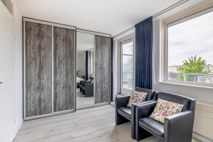 Foto 25 van Mendelssohnstraat 73