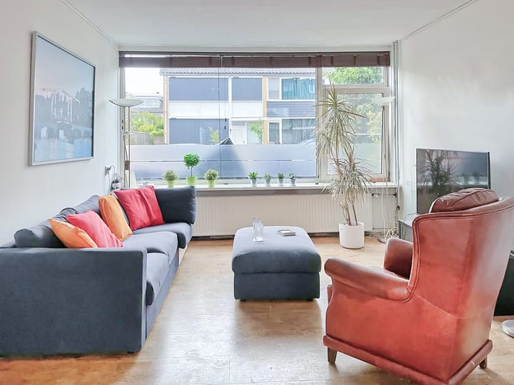 Foto 22 van Van der Waalsstraat 21