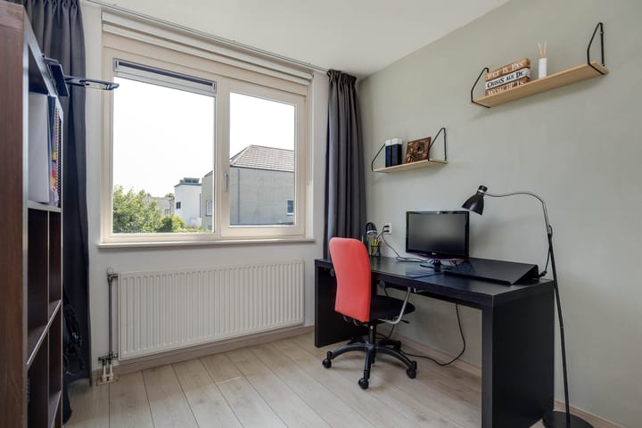 Foto 16 van Marsstraat 66