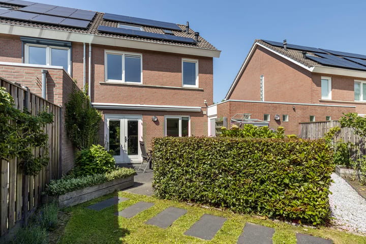 Foto 26 van Marsstraat 66