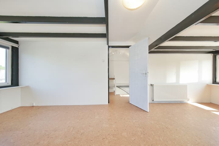 Foto 49 van Van der Waalsstraat 21