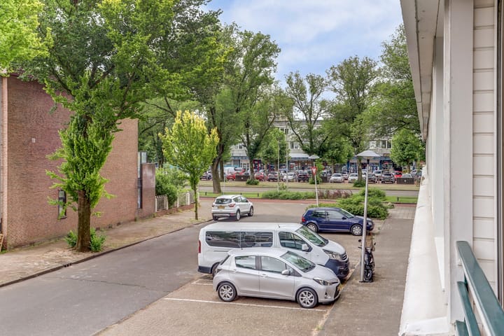 Foto 38 van Patmosdreef 132