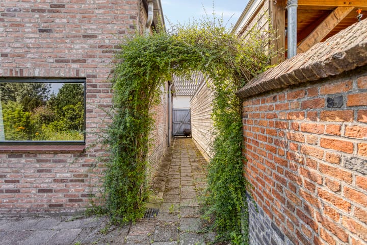 Foto 28 van Grotestraat 320-D