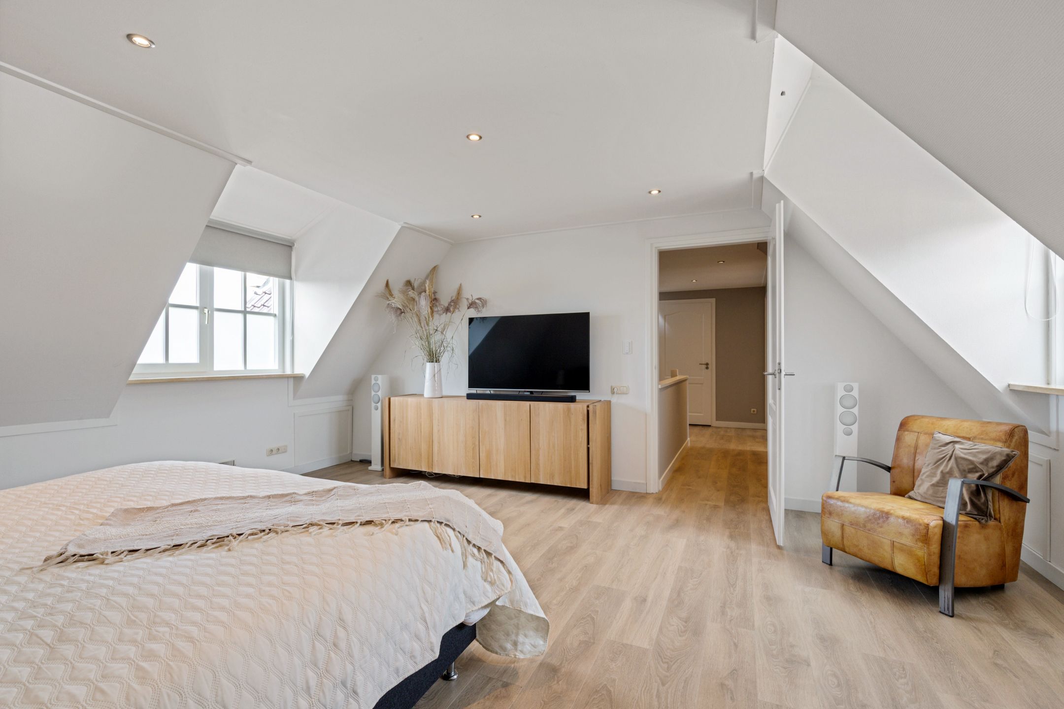 Foto 18 van Buitenbaardt 23