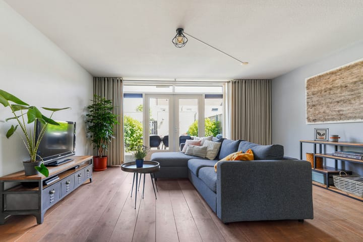 Foto 13 van Bloemenblauwtje 71