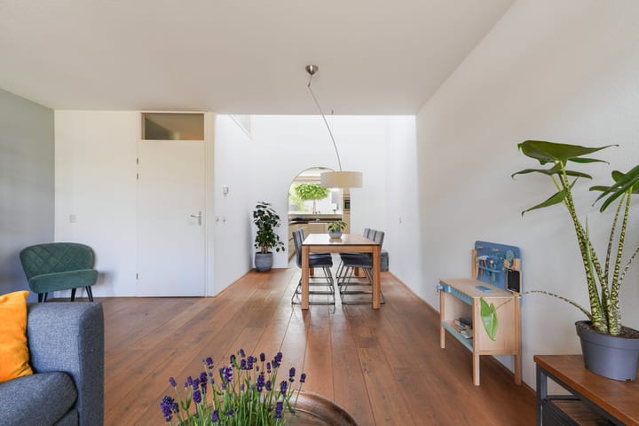 Foto 17 van Bloemenblauwtje 71