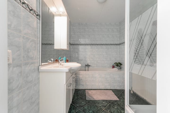 Foto 33 van Bloemenblauwtje 71