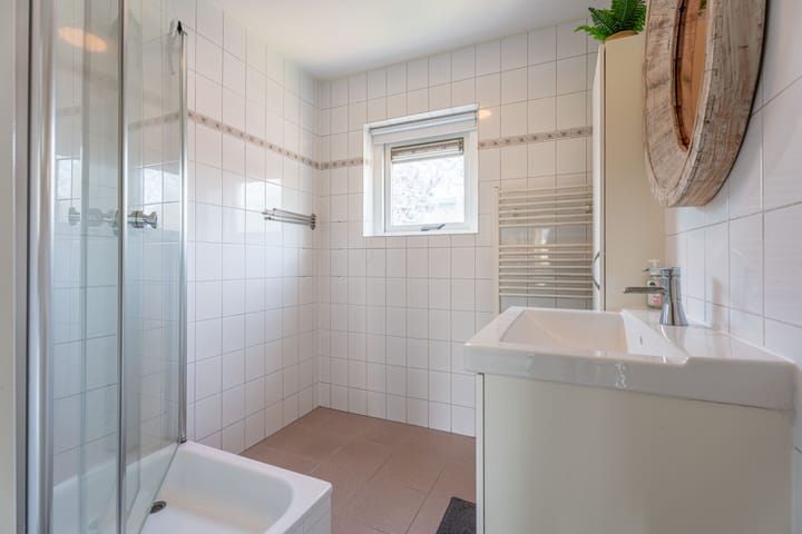 Foto 17 van Benjamin Merkelbachstraat 1