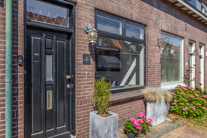 Foto 5 van Frederik Hendrikstraat 3