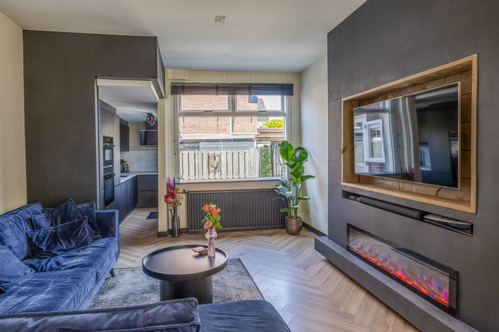 Foto 8 van Frederik Hendrikstraat 3