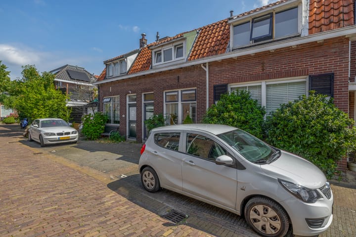 Photo 6 of Alexanderstraat 8