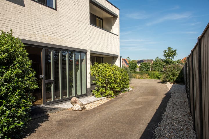 Photo 39 of Grotestraat 282