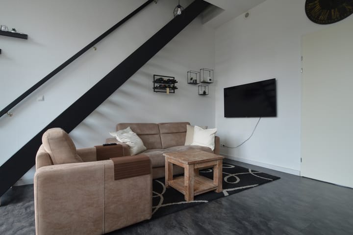 Foto 4 van Albert Schweitzerstraat 99