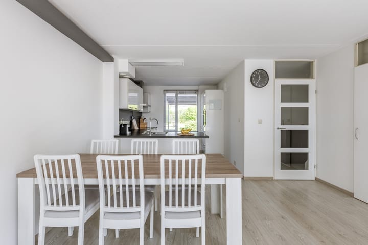 Foto 11 van Loogkruidstraat 12