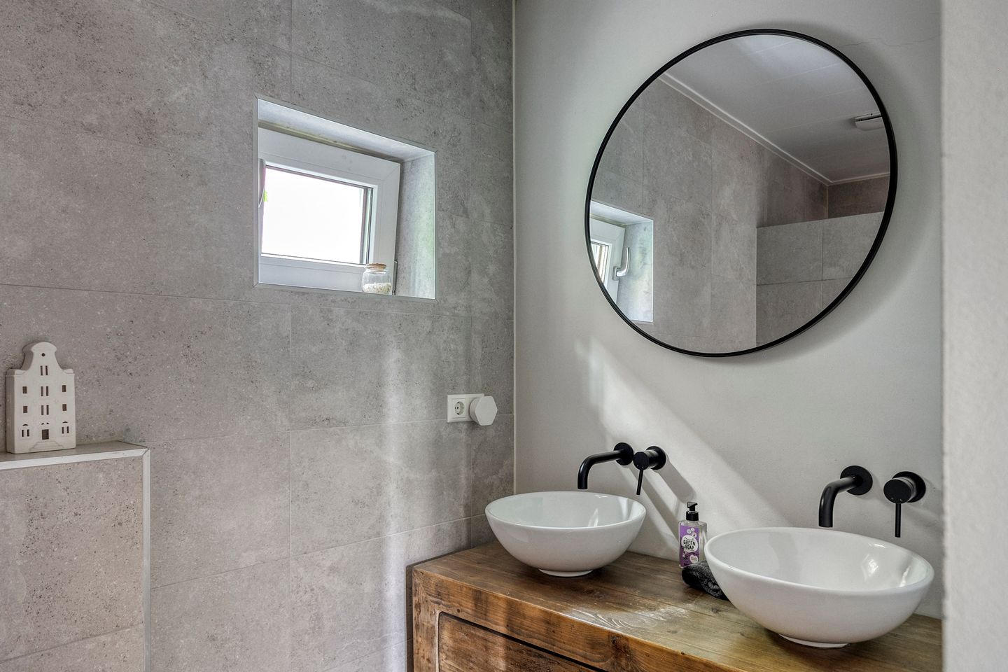 Photo 20 of Jonasweg 8