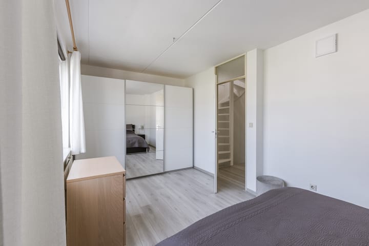 Foto 24 van Loogkruidstraat 12