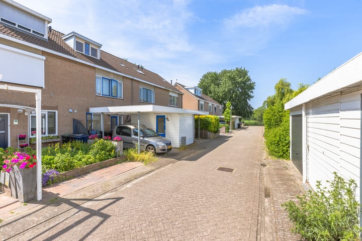 Foto 40 van Loogkruidstraat 12