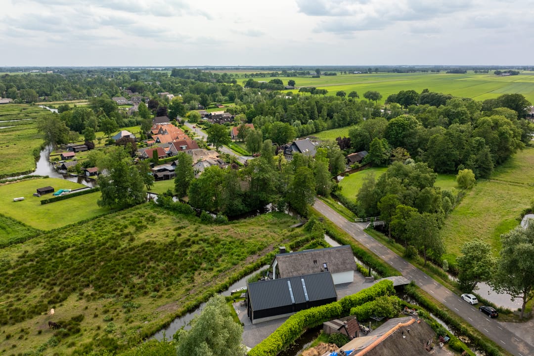 Photo 98 of Beulakerweg 25