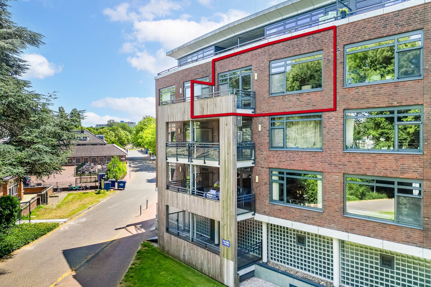 Foto 1 van Hendrika van Tussenbroeklaan 118