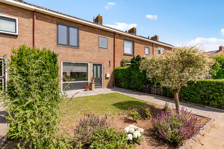 Foto 1 van Prunuspark 8