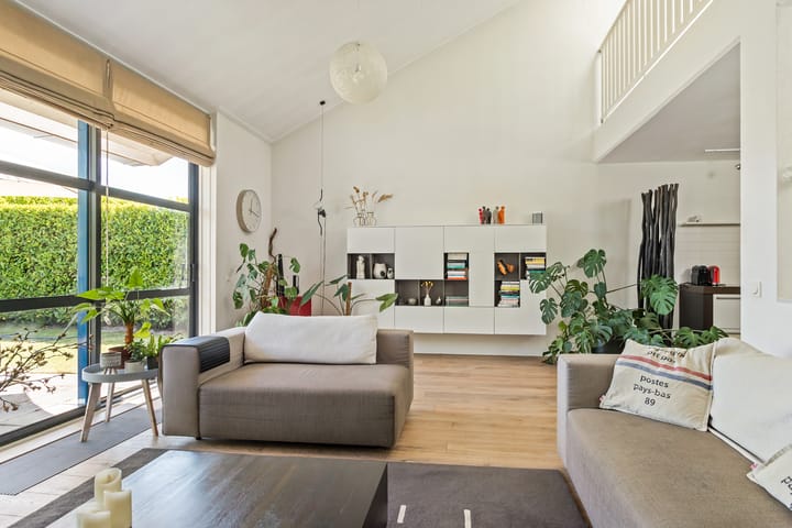 Foto 19 van Loefzijde 10