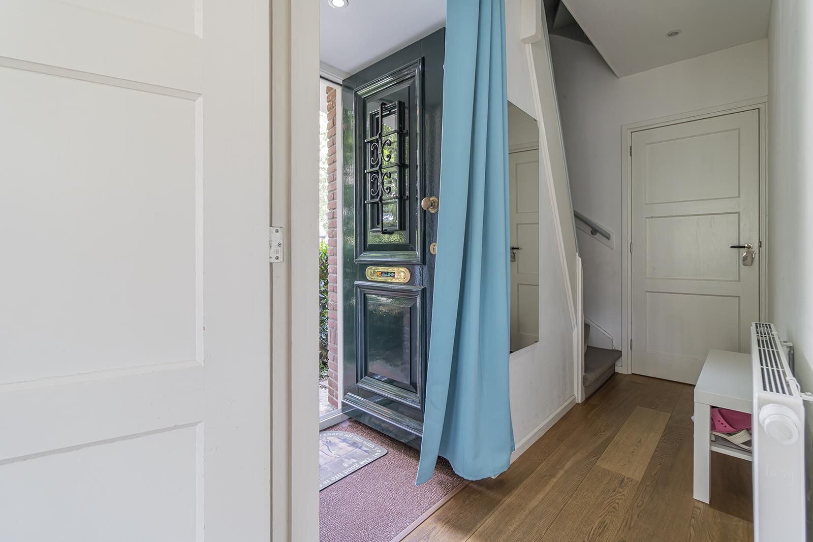 Photo 3 of Adriaen van Ostadelaan 7