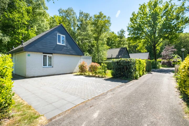 Photo 2 of Het Bosmeer 30