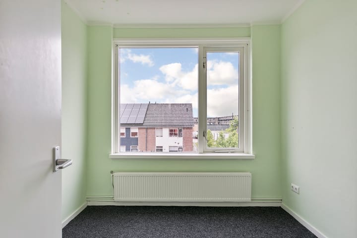 Photo 13 of Jan van Goyenstraat 11