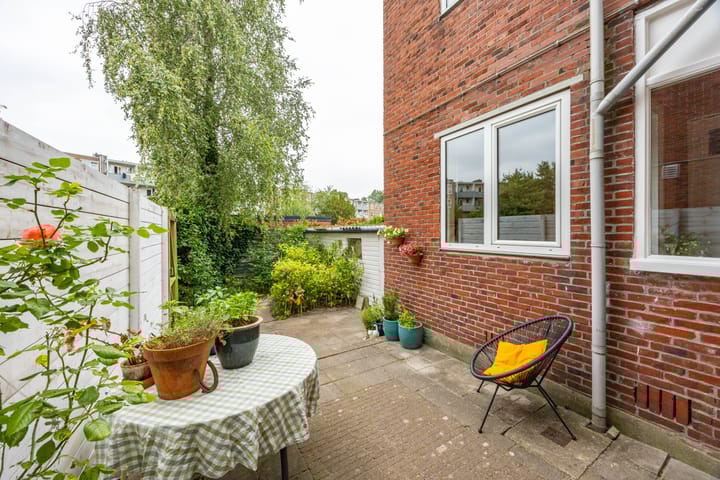 Foto 2 van Helper Weststraat 39