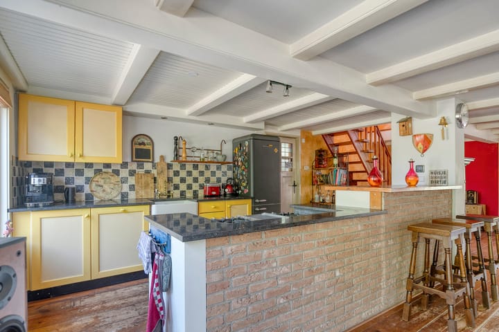 Foto 11 van Barwoutswaarder 96